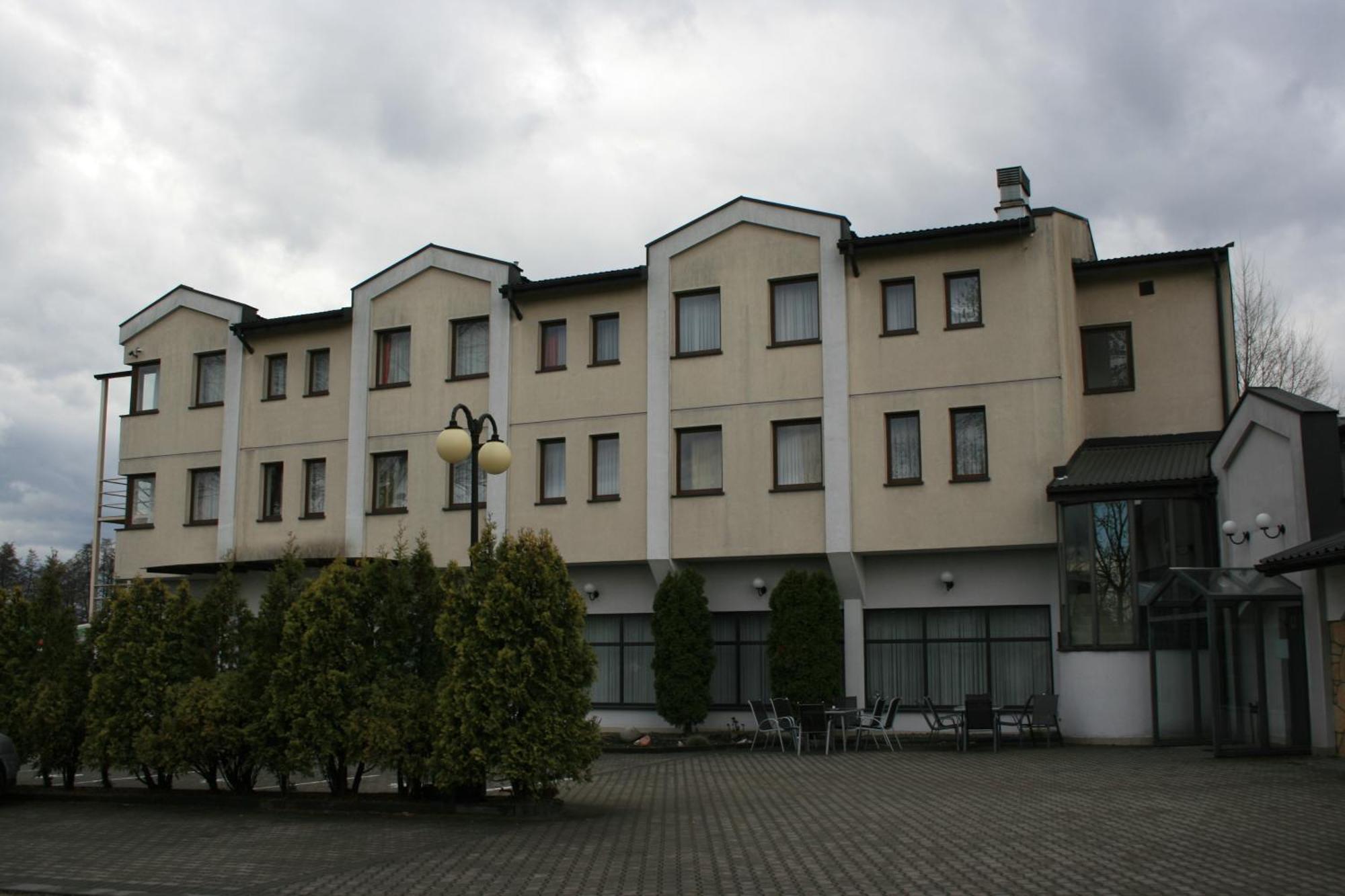 Hotel Junior 2 Krakow Exterior photo